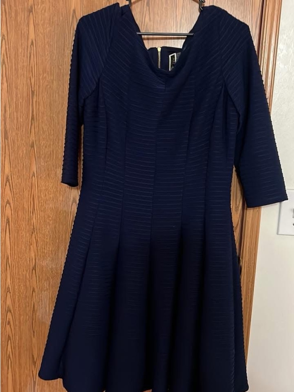 Elegant Navy Fit-and-Flare Dress with Three-Quarter Sleeves - Picture 1 of 1